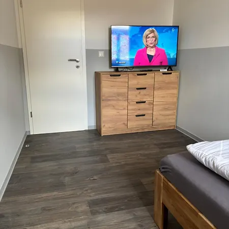 H&m Immobilien 1 * Querfurt